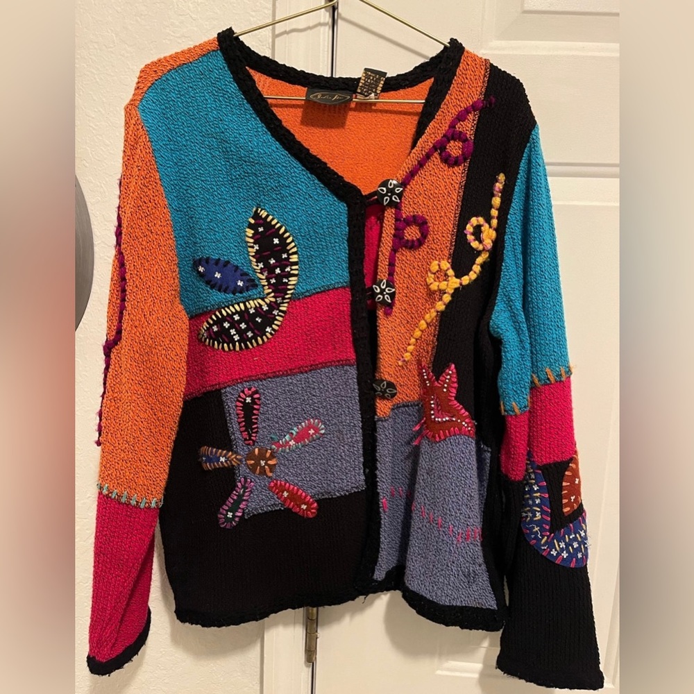 Vintage Julia ken women’s size large cardigan missing button